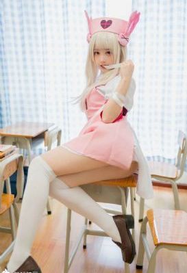 此时此刻电影免费观看完整版_720最新电影在线观看