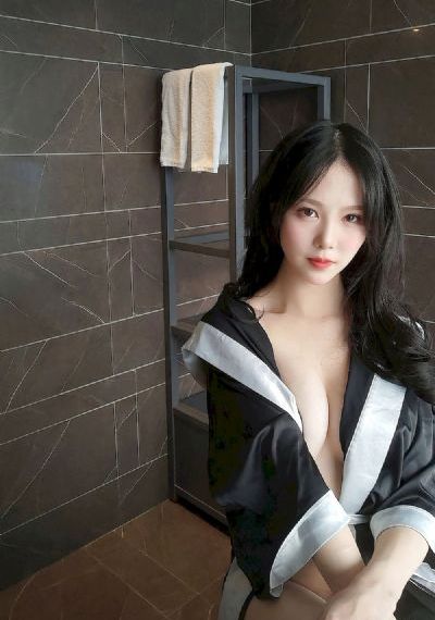 丰满的女老板艳遇2_1080电影完整版在线观看