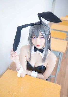 自w视频_4K完整版观看